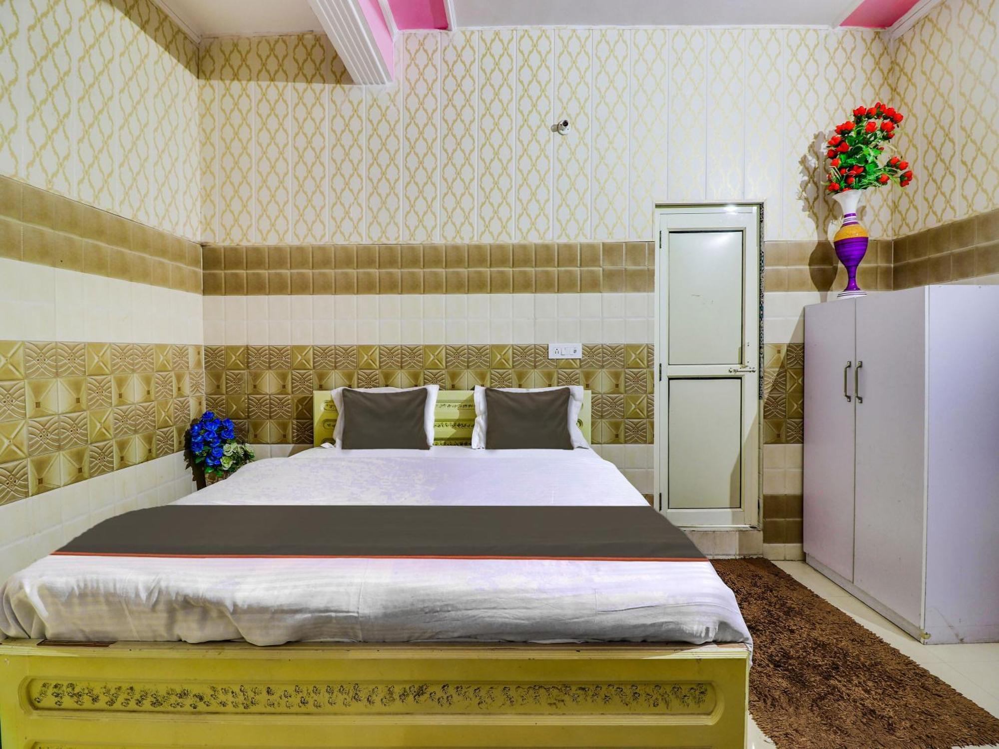 Collection O Paradise And Restaurant Hotel Kashipur Eksteriør billede